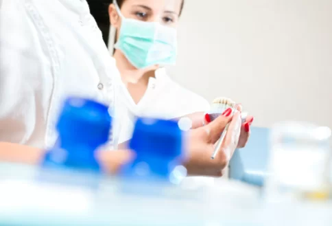 How long do dentures last